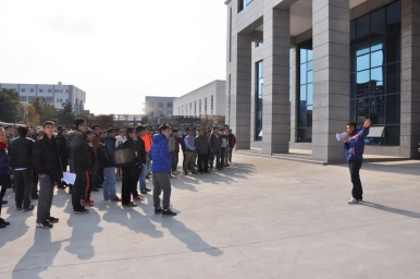 谷德员工参观新园区并组织温泉旅游活动